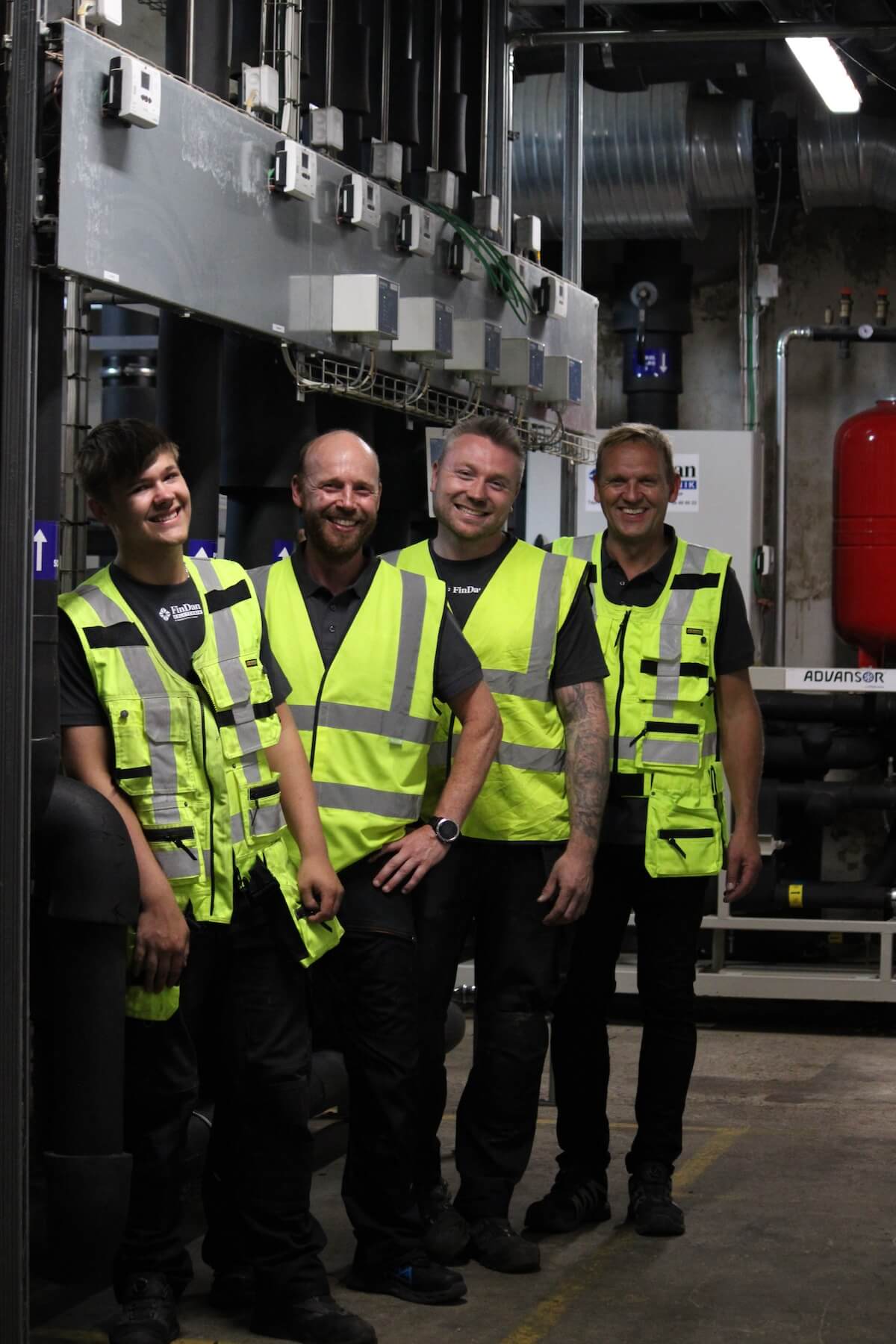 Findan fælles billede i højt format